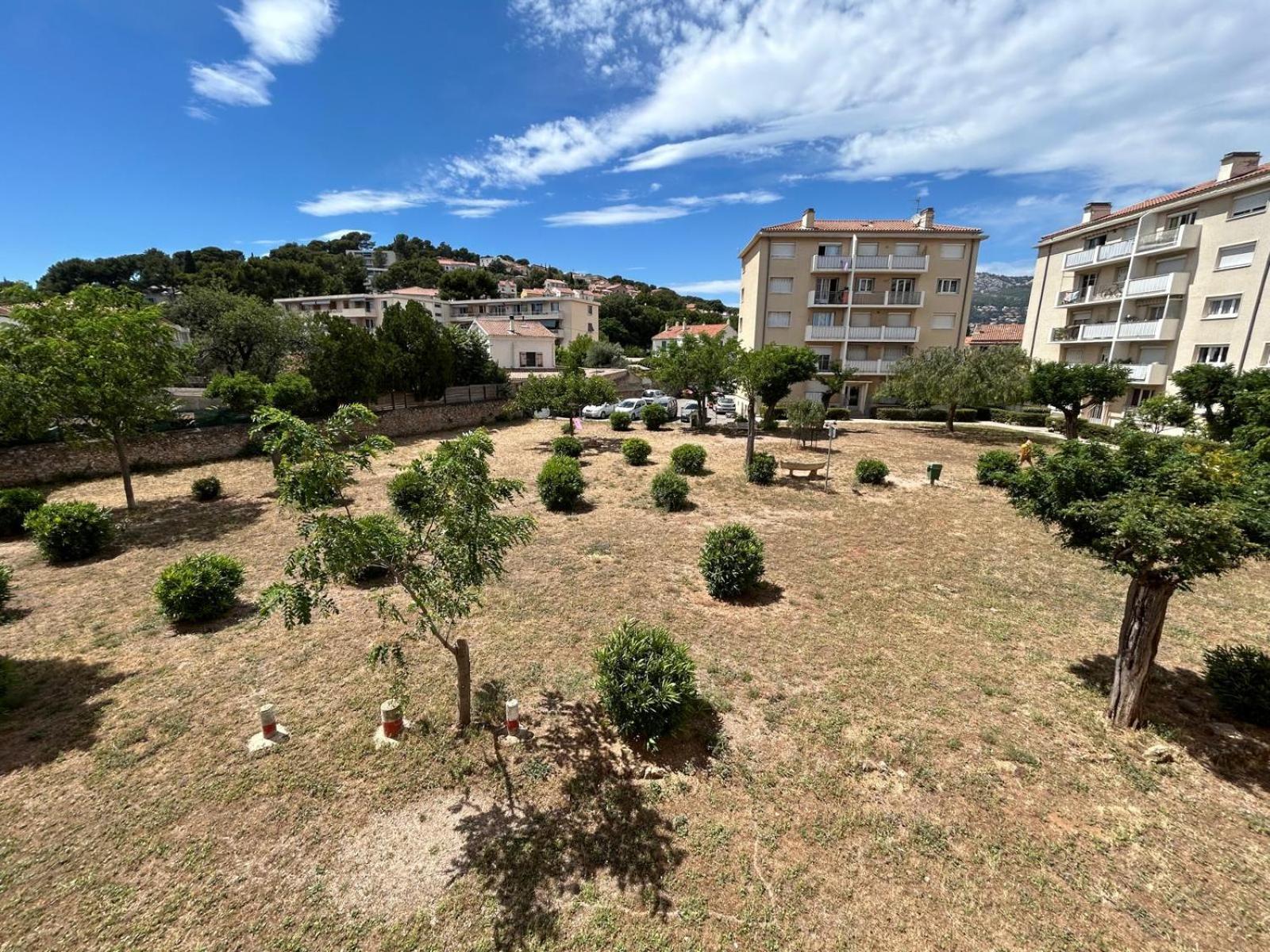 T4 Lumineux Et Spacieux, Parking Et Parc Prive Toulon Exteriér fotografie